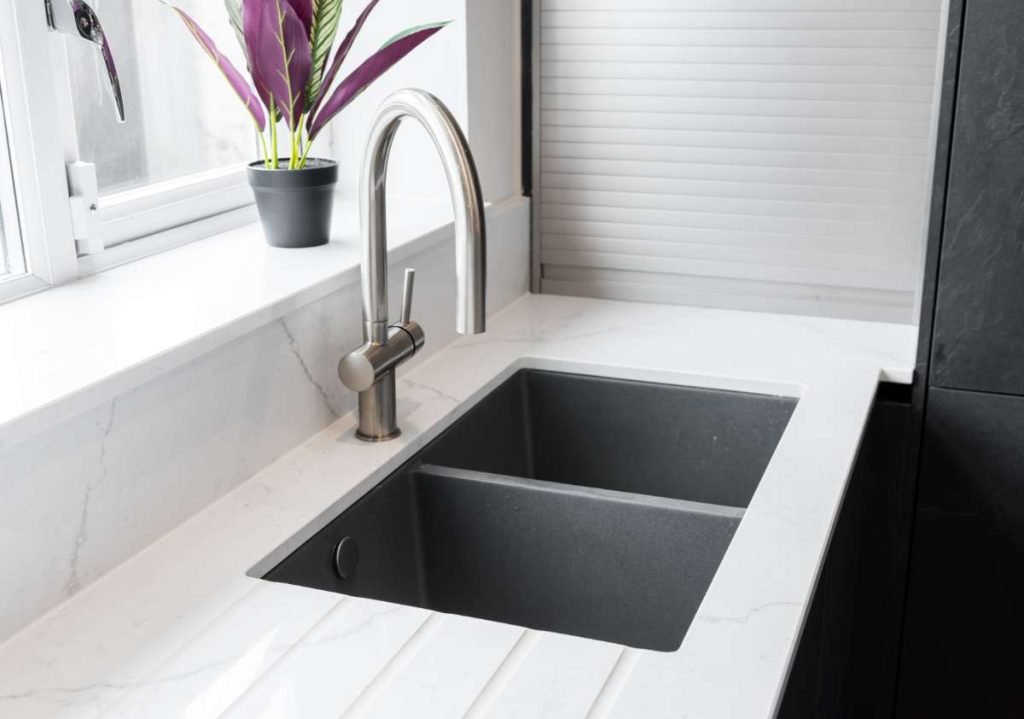 Covering de cuisine effet marbre haut de gamme à Lingolsheim près d’Eckbolsheim